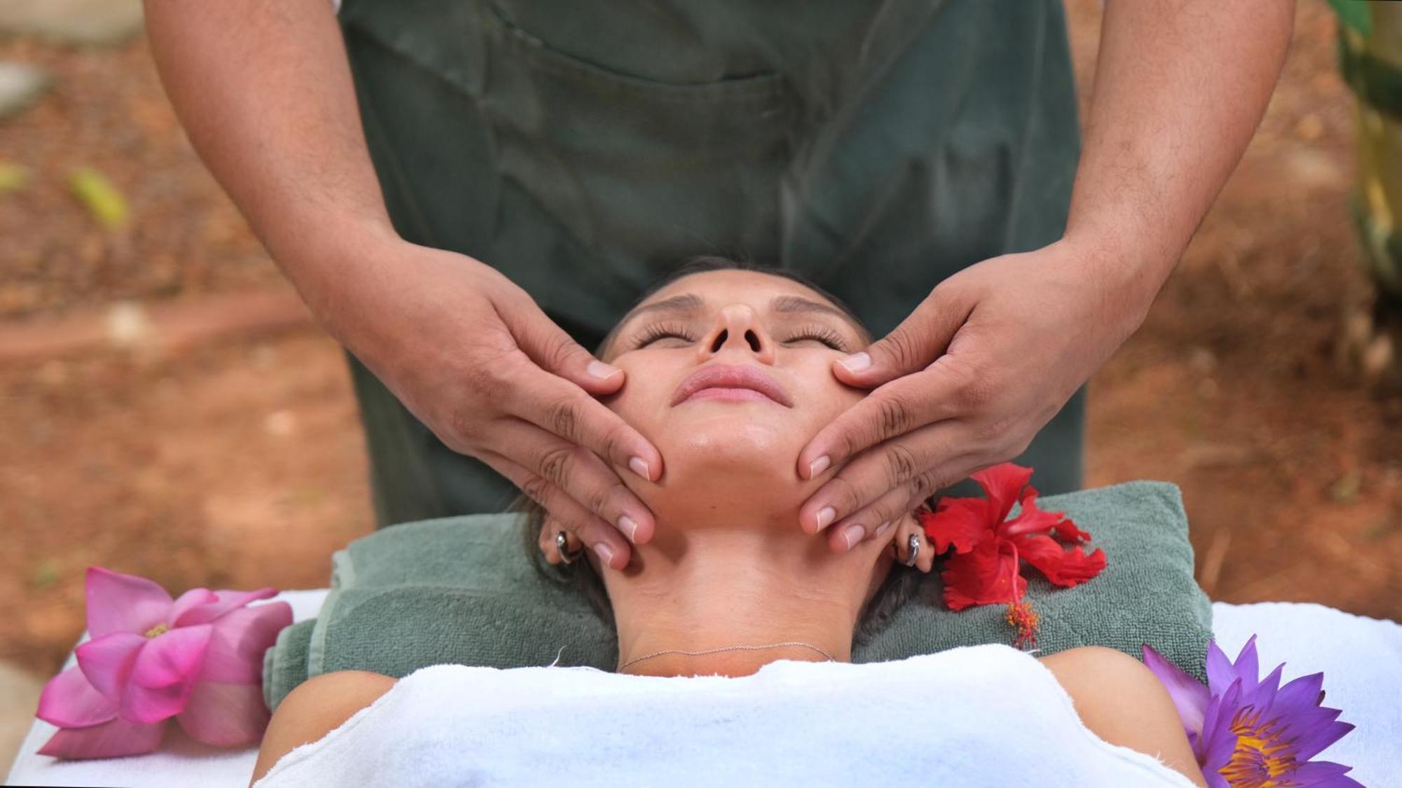 Chandra Villa Ayurveda Resort ベントータ エクステリア 写真