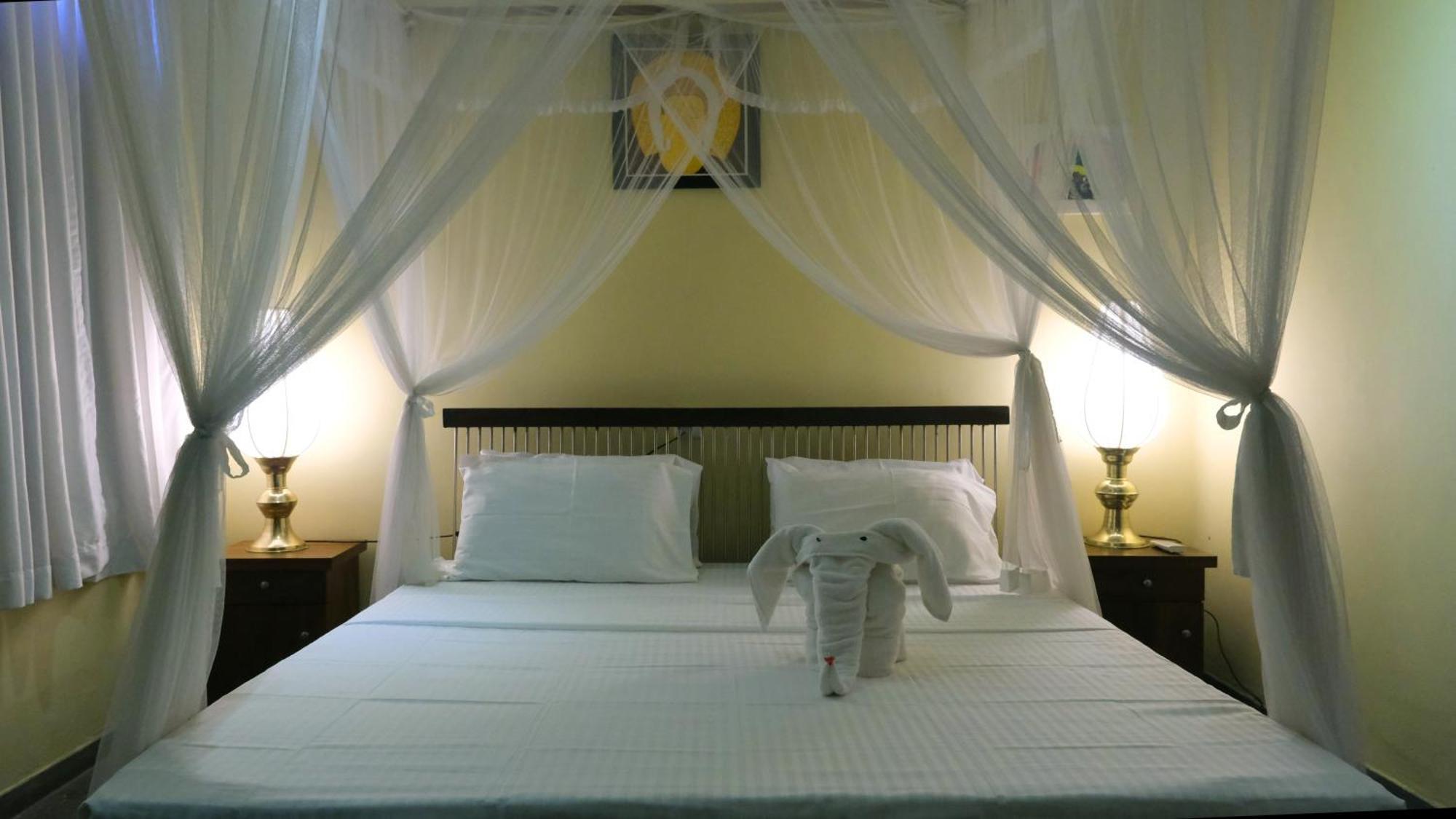 Chandra Villa Ayurveda Resort ベントータ エクステリア 写真